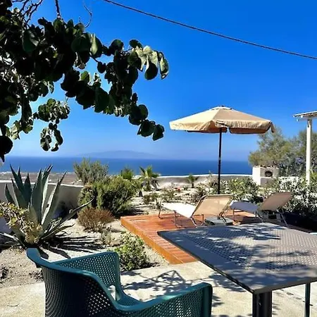 Okeanos 1, Panoramic Sea &garden View Foinikiá