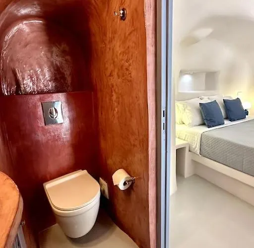 Okeanos 1, Panoramic Sea &garden View 아파트 Foinikiá